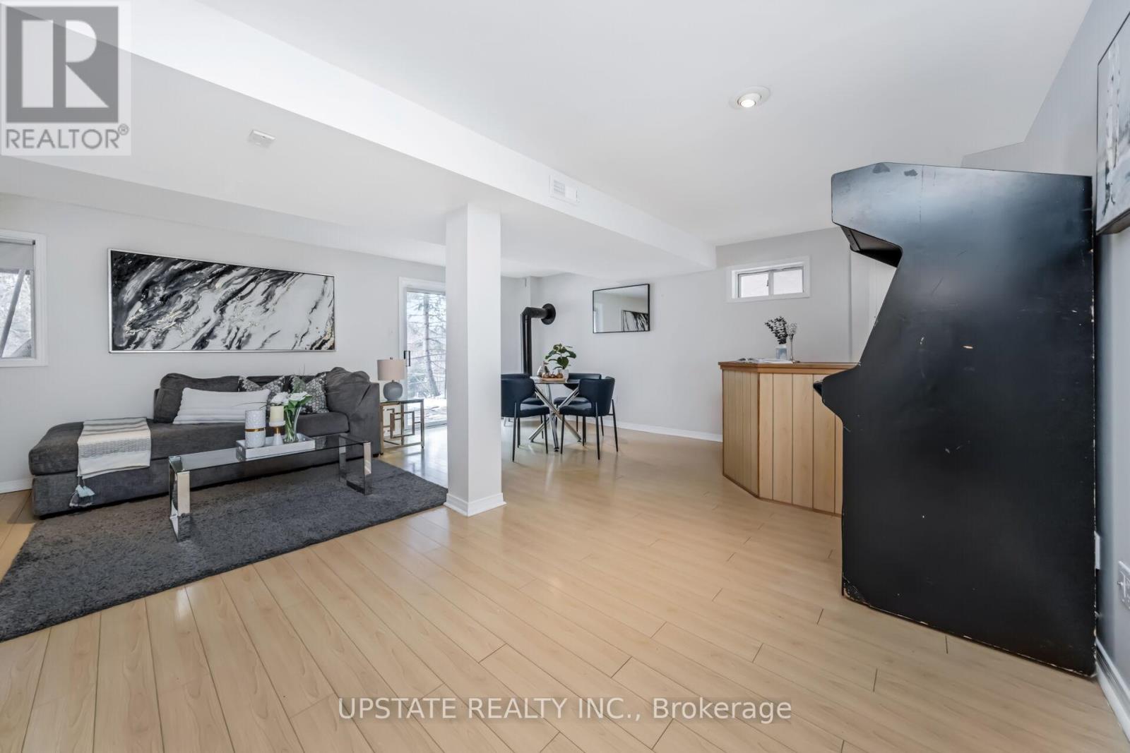 7 Birchway Place, Halton Hills, Ontario  L7J 2X4 - Photo 30 - W12909638