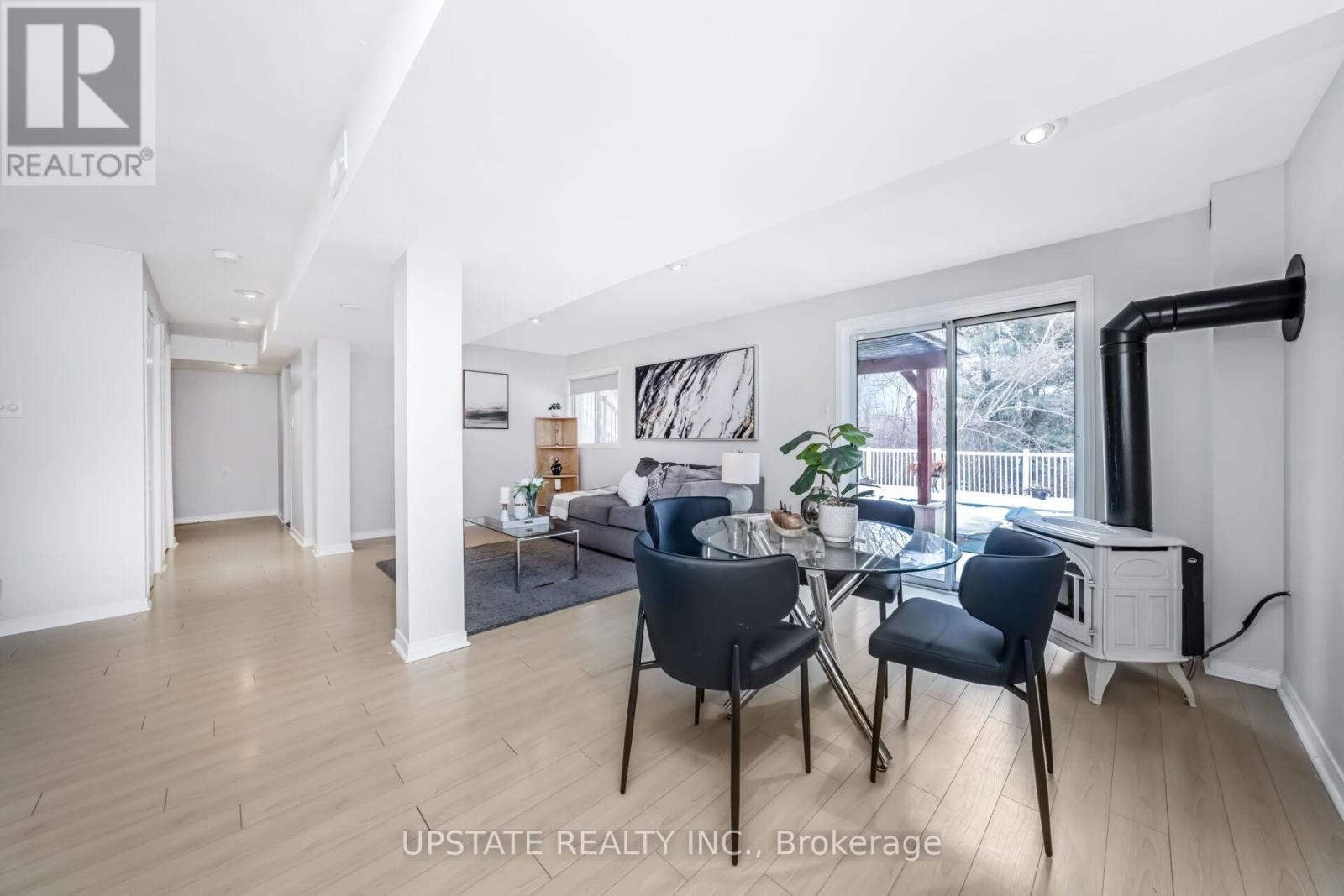 7 Birchway Place, Halton Hills, Ontario  L7J 2X4 - Photo 33 - W12909638