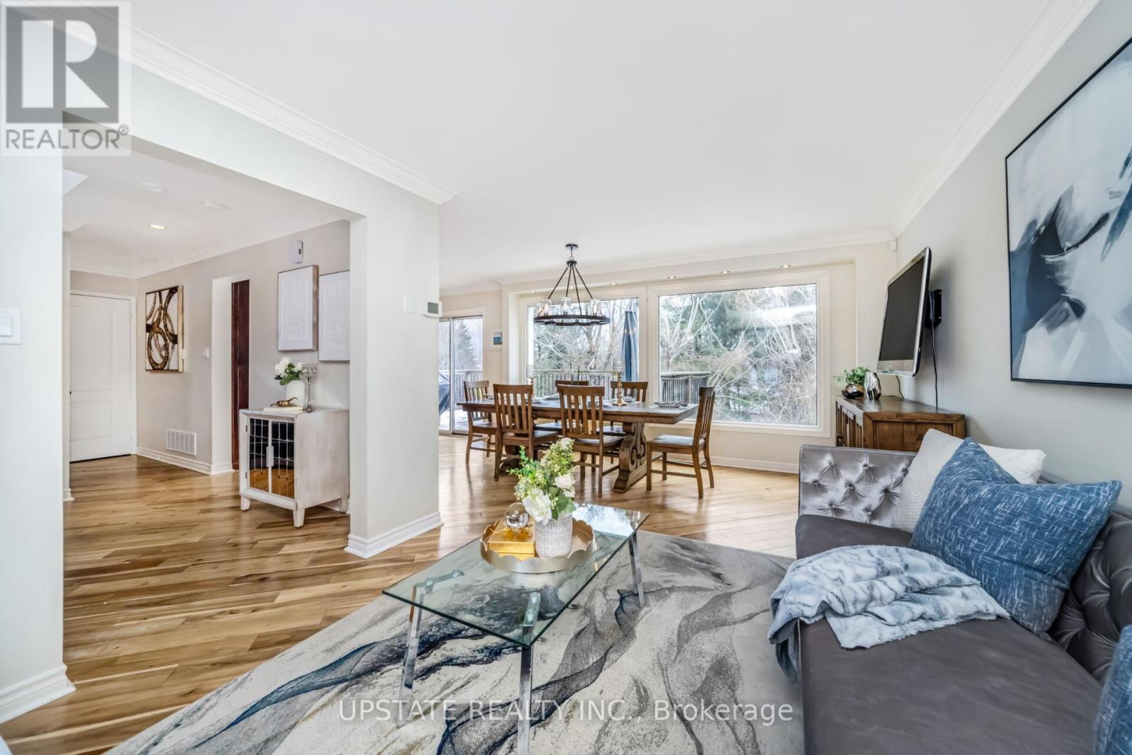 7 Birchway Place, Halton Hills, Ontario  L7J 2X4 - Photo 6 - W12909638