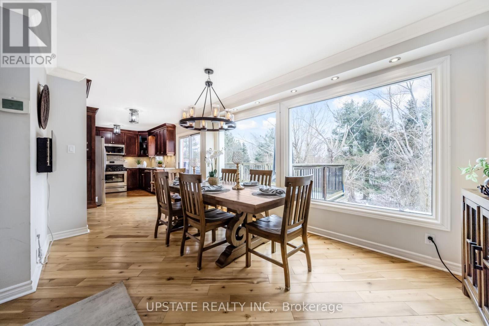 7 Birchway Place, Halton Hills, Ontario  L7J 2X4 - Photo 7 - W12909638