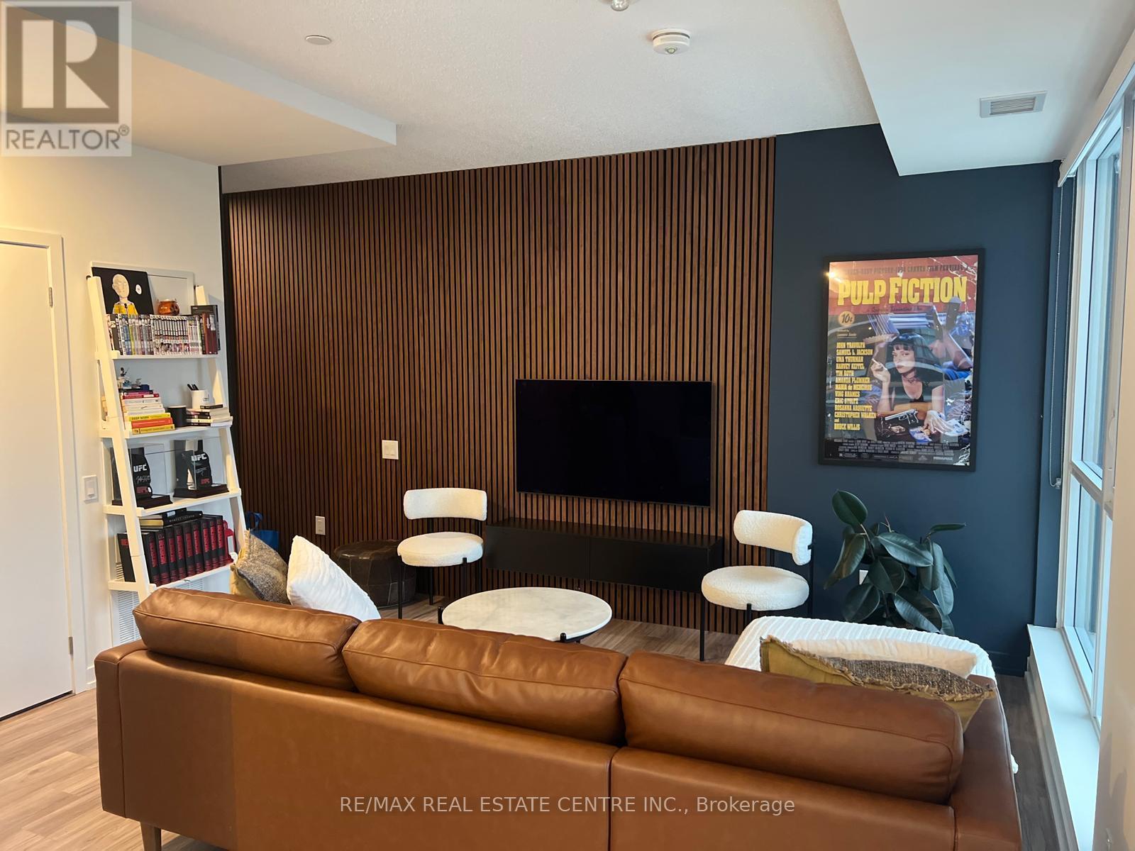 311 - 4065 Confederation Parkway, Mississauga, Ontario  L5B 0L4 - Photo 5 - W12909650