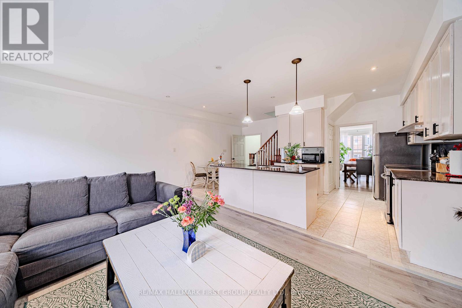 19 Kidd Terrace, Toronto (York University Heights), Ontario  M3J 3S9 - Photo 19 - W12909660