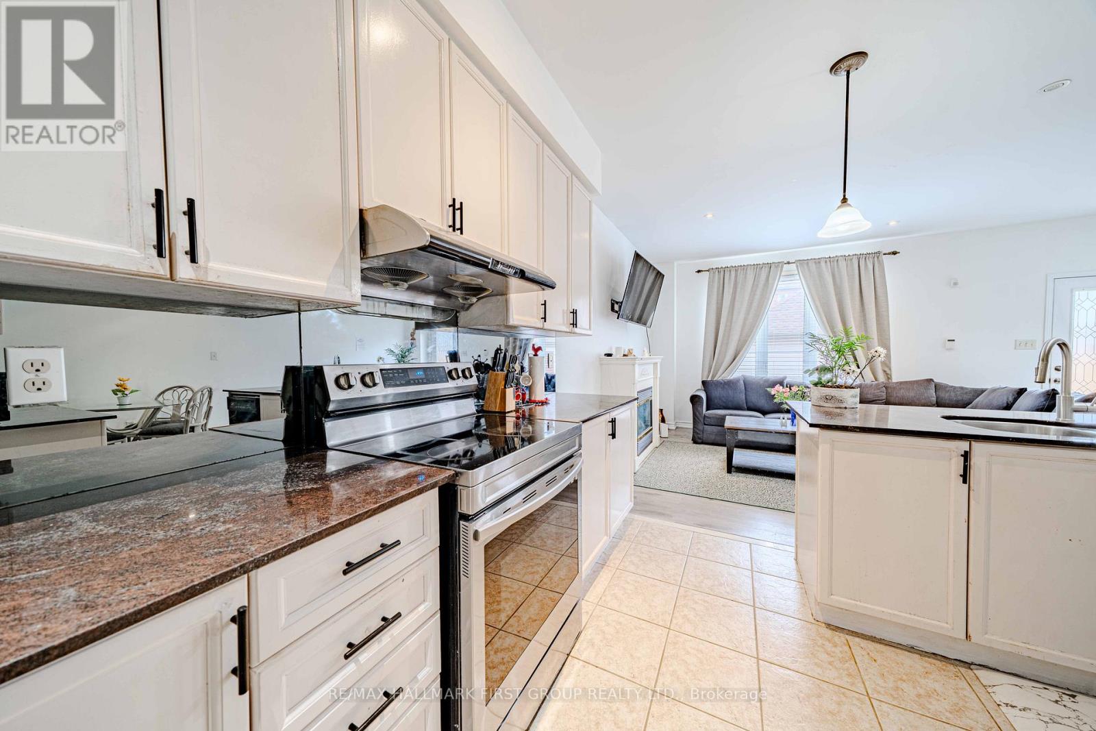 19 Kidd Terrace, Toronto (York University Heights), Ontario  M3J 3S9 - Photo 24 - W12909660