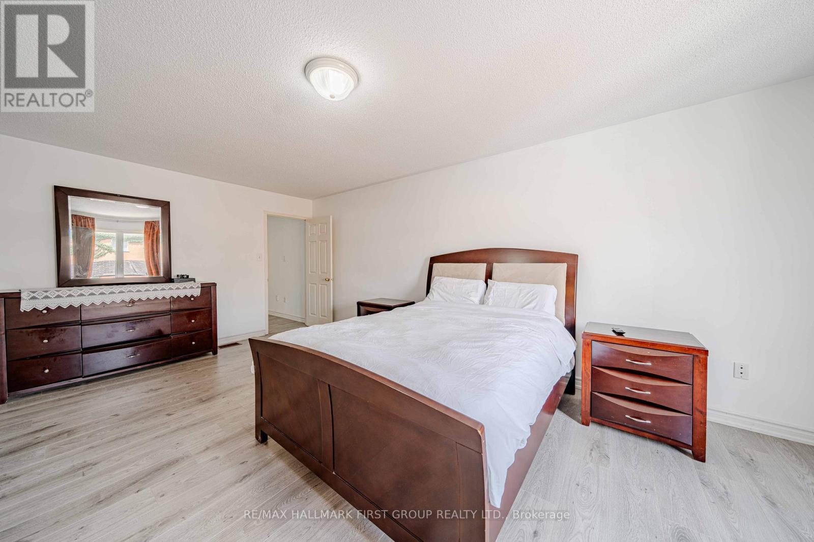 19 Kidd Terrace, Toronto (York University Heights), Ontario  M3J 3S9 - Photo 28 - W12909660