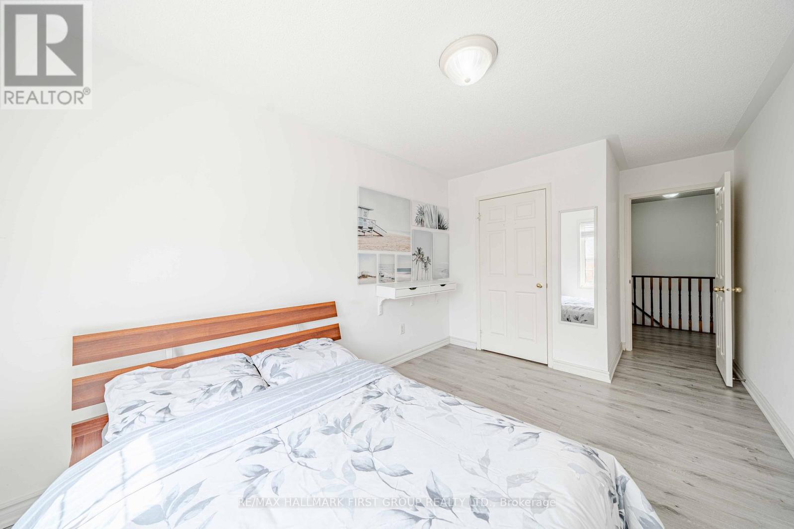 19 Kidd Terrace, Toronto (York University Heights), Ontario  M3J 3S9 - Photo 33 - W12909660