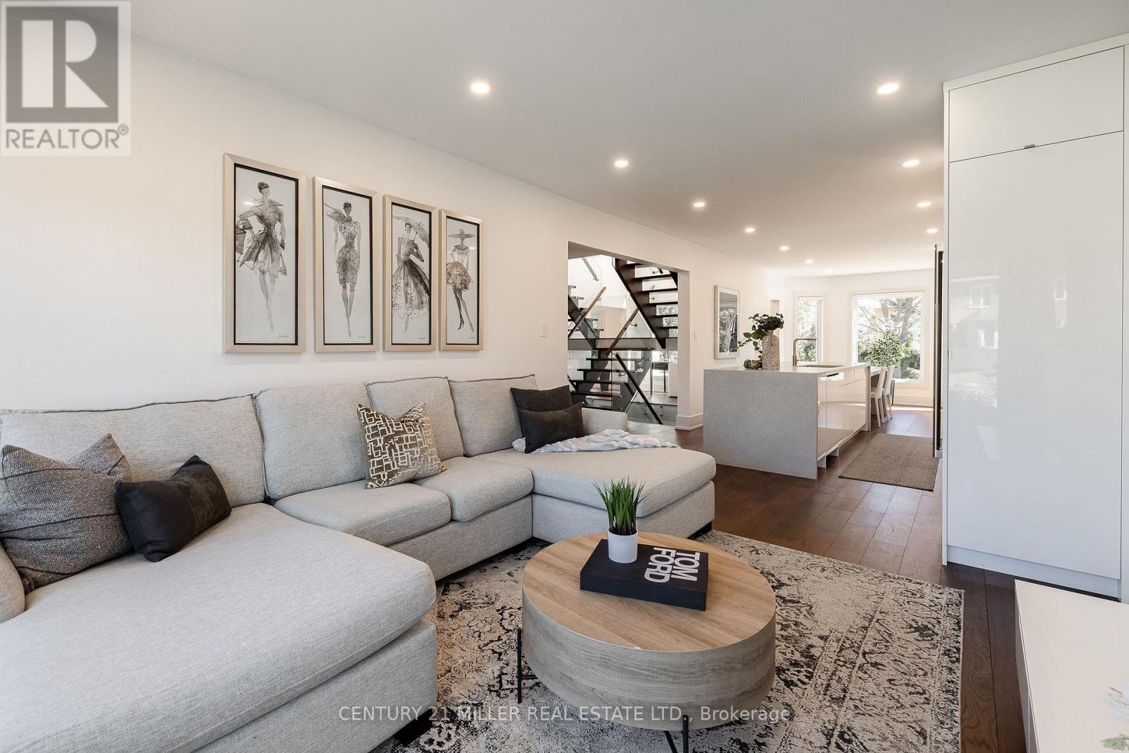 1036 Masters Green, Oakville, Ontario  L6M 2N7 - Photo 13 - W12909686