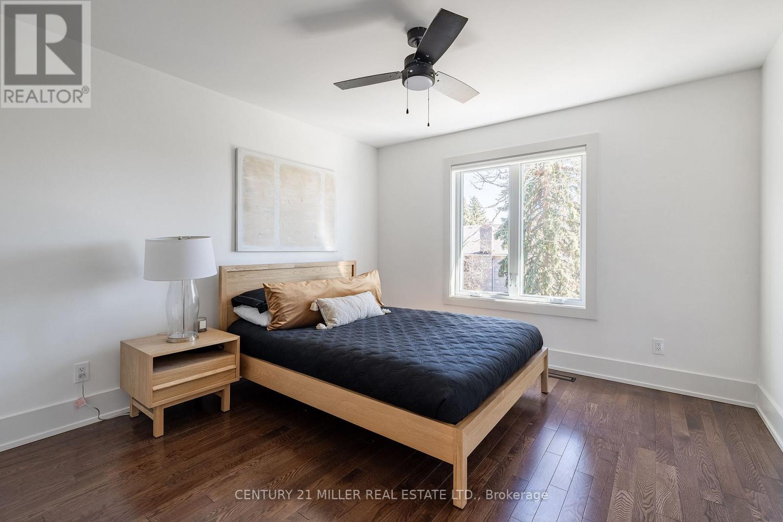 1036 Masters Green, Oakville, Ontario  L6M 2N7 - Photo 23 - W12909686