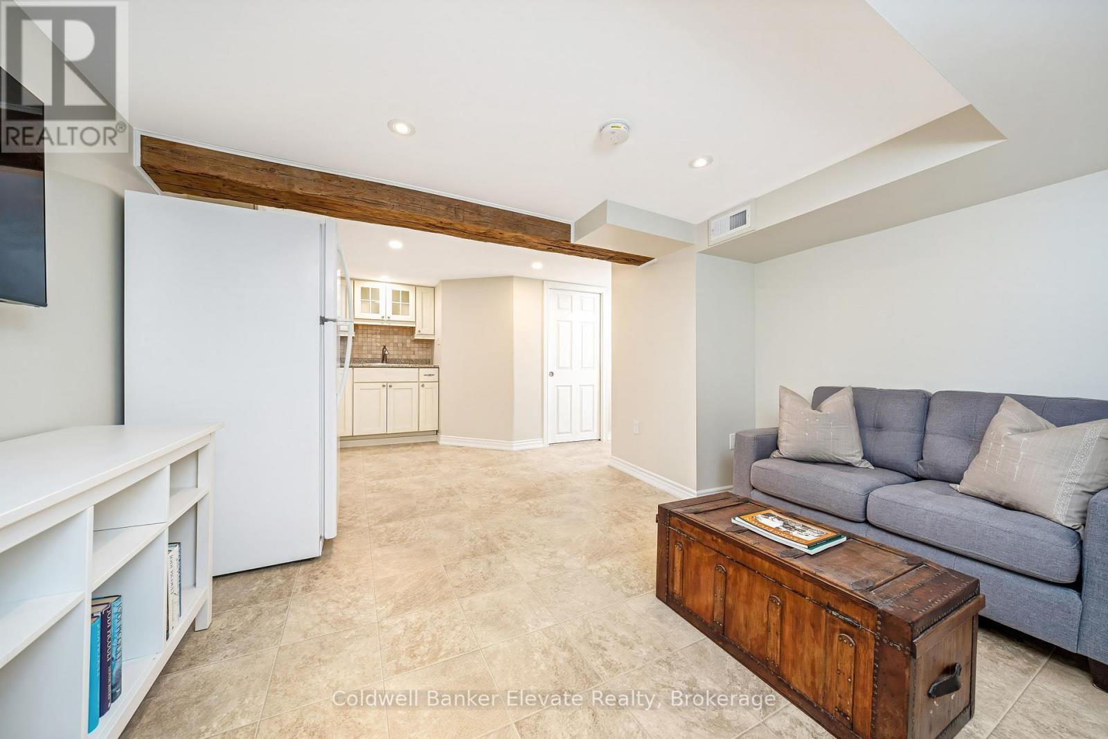 6 Queen Street, Halton Hills (Georgetown), Ontario  L7G 2E4 - Photo 29 - W12909692