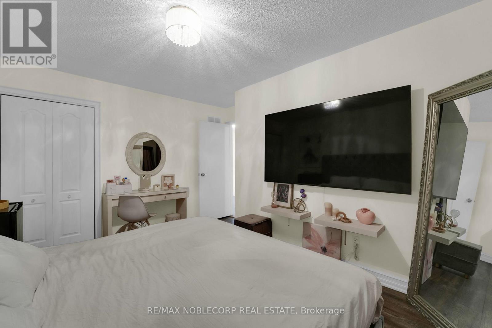 115 Elgin Drive, Brampton, Ontario  L6Y 2E6 - Photo 22 - W12909712