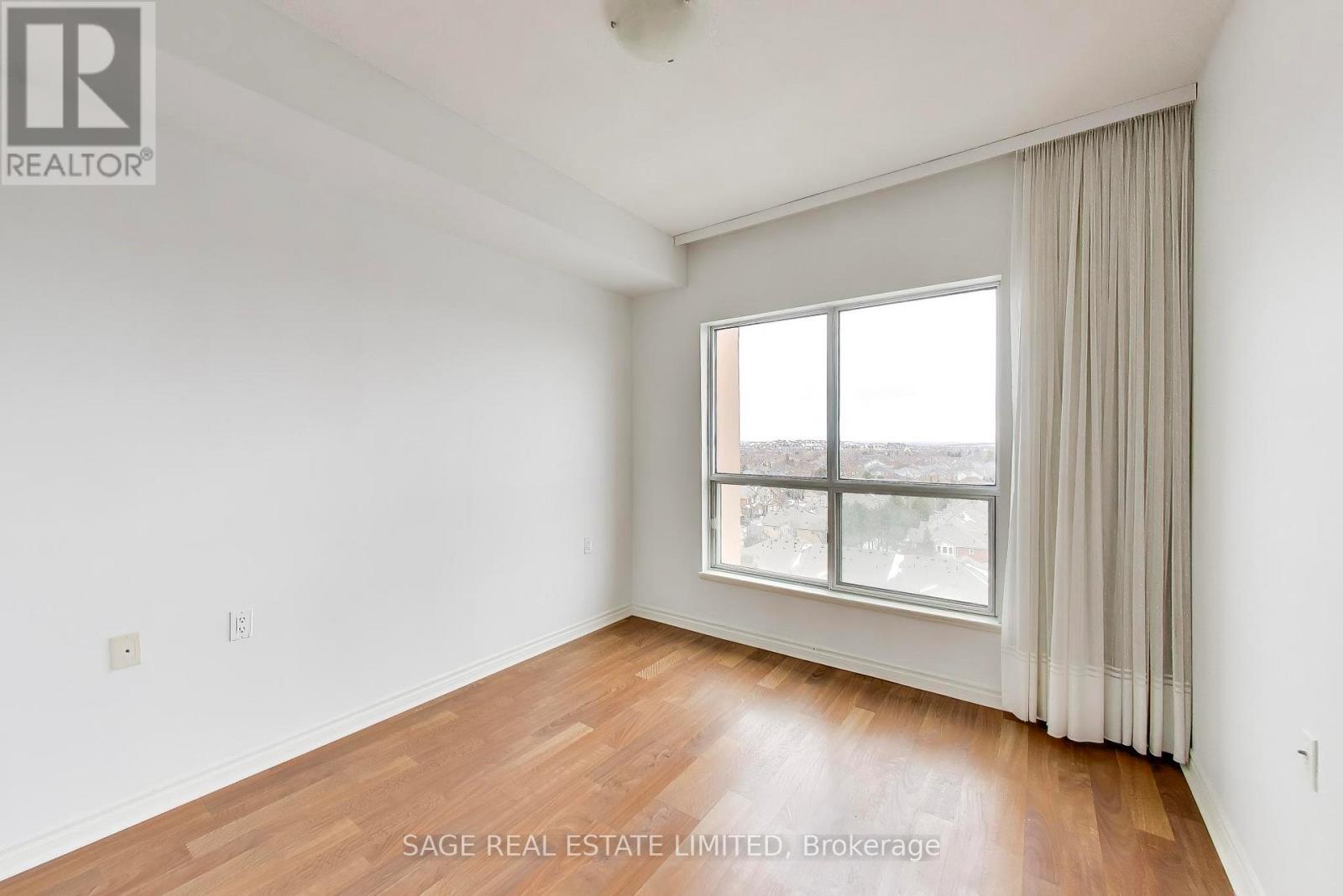 902 - 810 Scollard Court, Mississauga, Ontario  L5V 0A4 - Photo 20 - W12909746