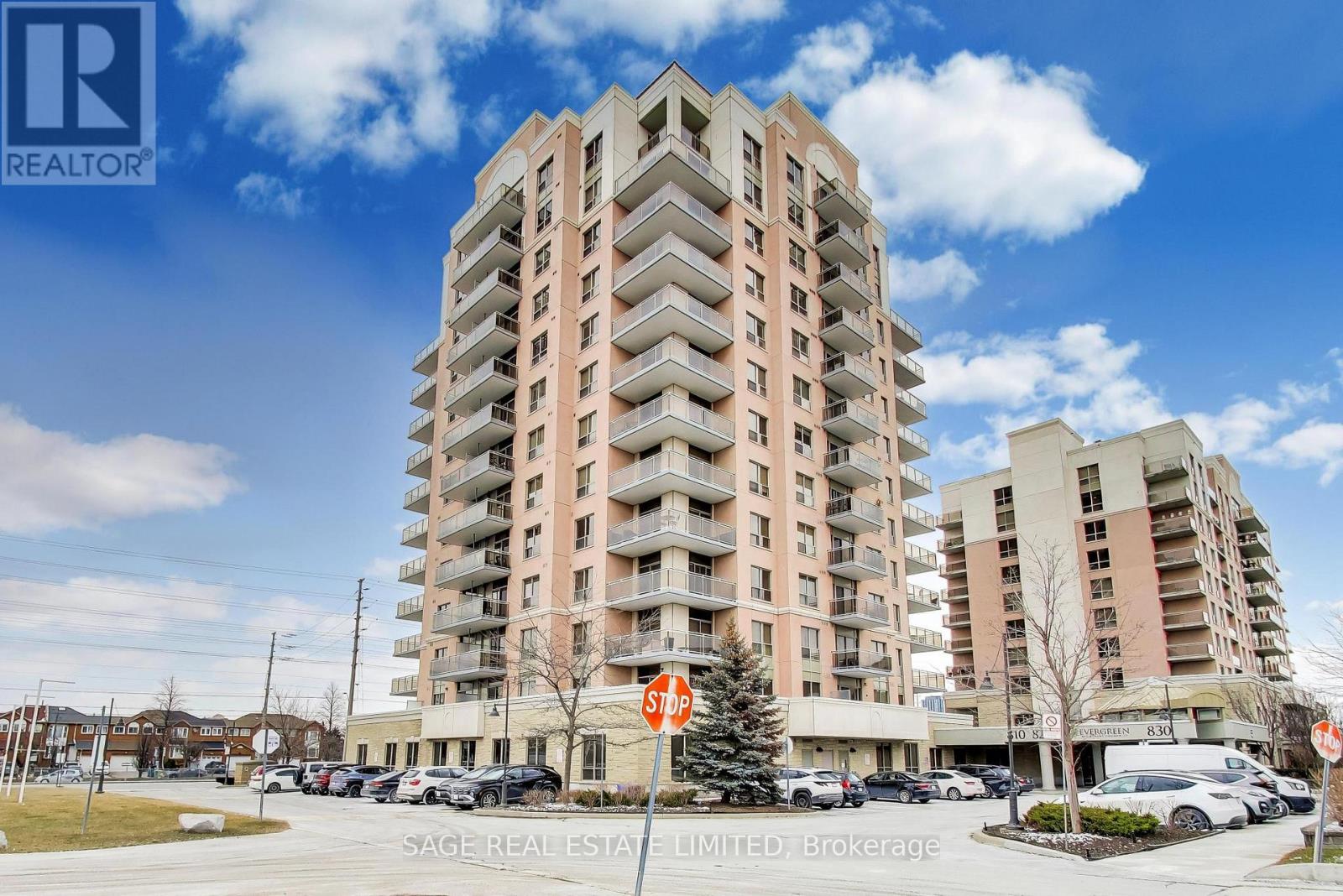902 - 810 Scollard Court, Mississauga, Ontario  L5V 0A4 - Photo 42 - W12909746