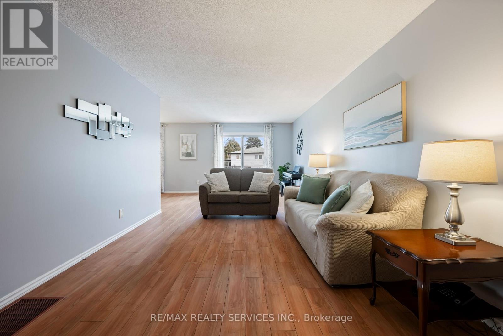 6 Glenridge Road, Brampton, Ontario  L6S 1N3 - Photo 14 - W12909752