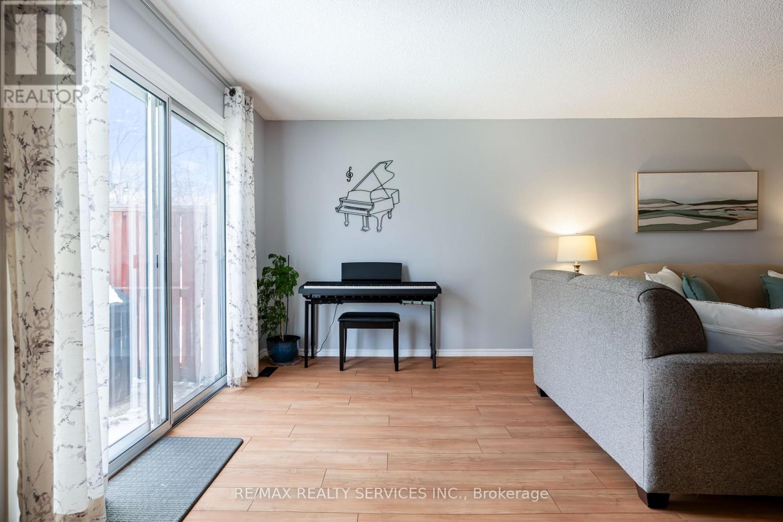 6 Glenridge Road, Brampton, Ontario  L6S 1N3 - Photo 15 - W12909752