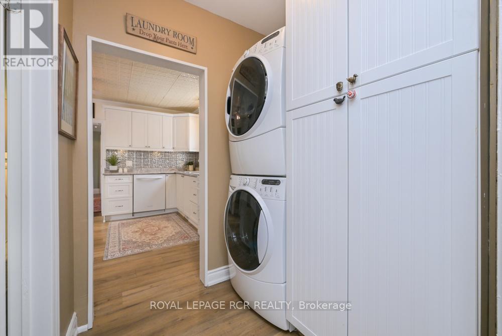 1429 Queen Street, Caledon, Ontario  L7K 0E4 - Photo 27 - W12909760