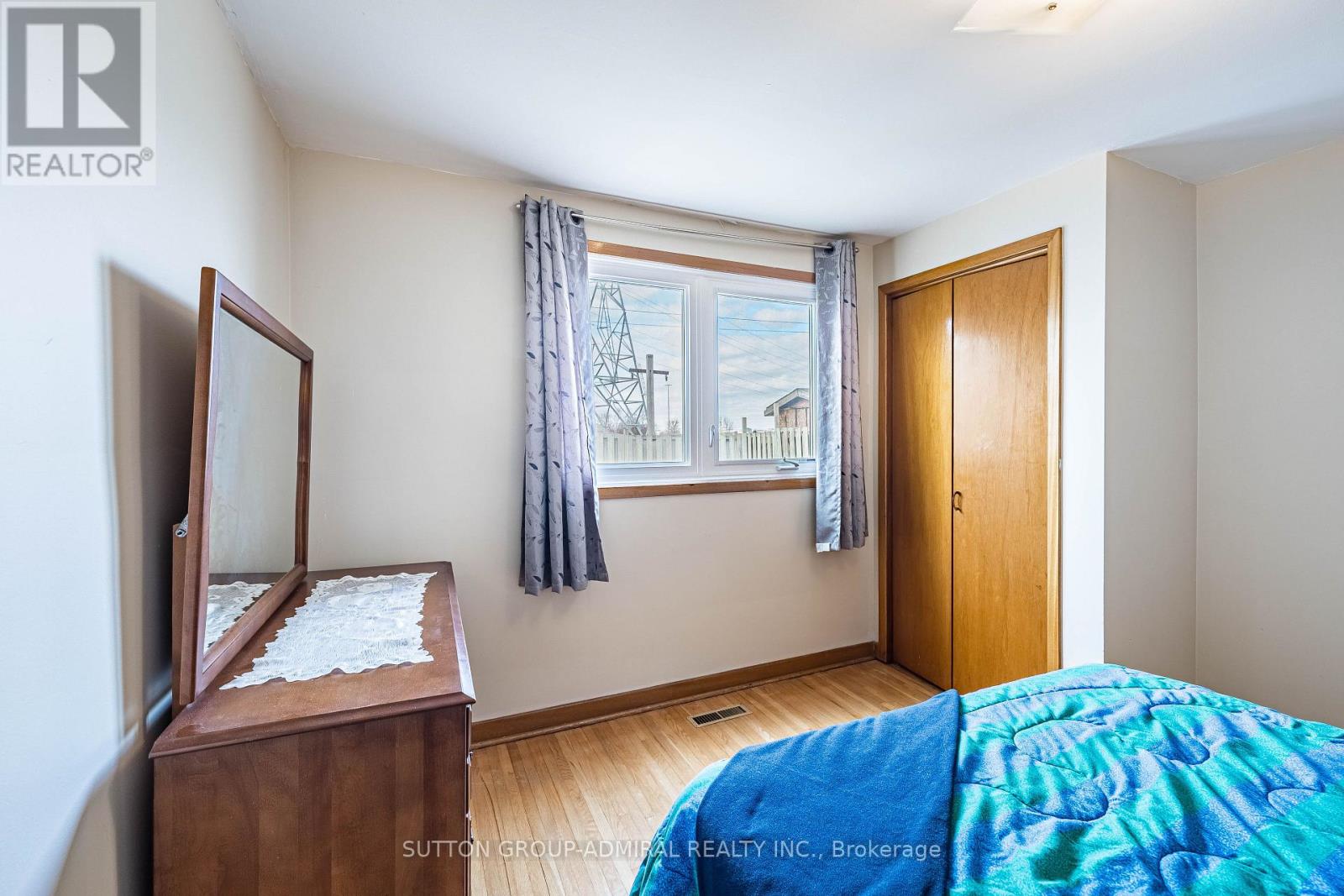 92 Redgrave Drive, Toronto, Ontario  M9R 3V3 - Photo 30 - W12909776