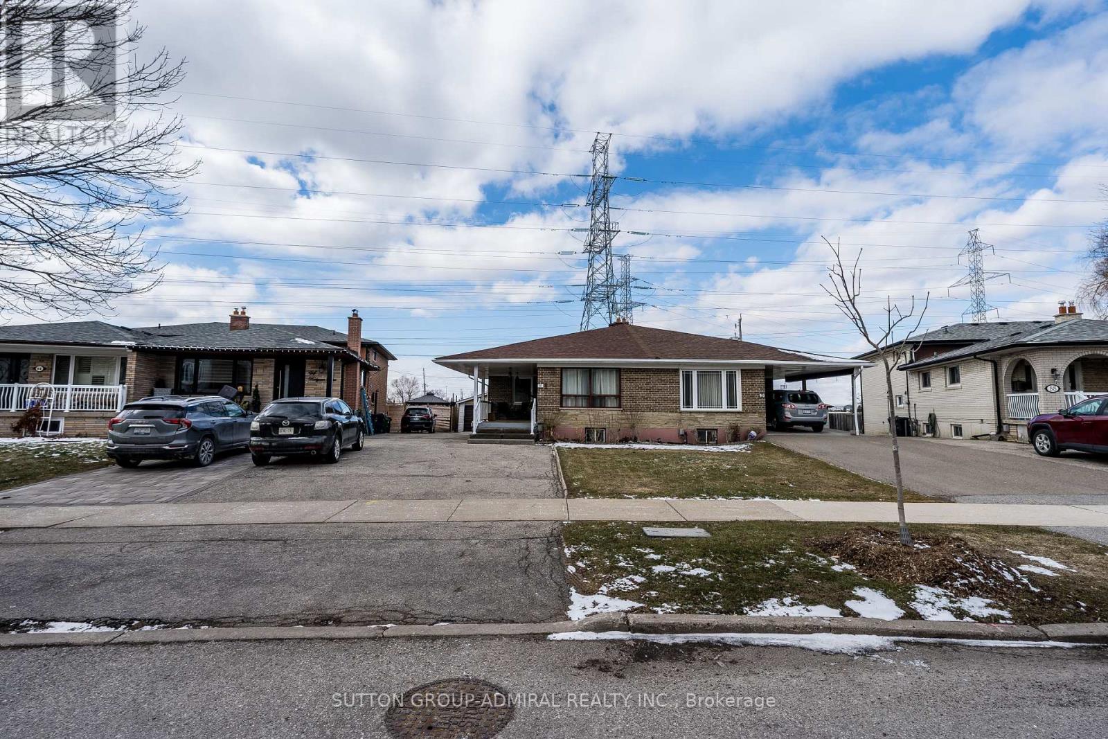 92 Redgrave Drive, Toronto, Ontario  M9R 3V3 - Photo 42 - W12909776