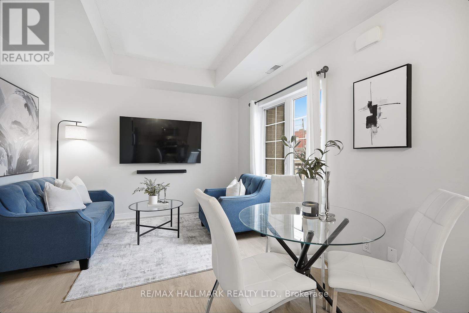 2 - 9 Forbes Avenue, Toronto, Ontario  M6M 0B5 - Photo 8 - W12909804