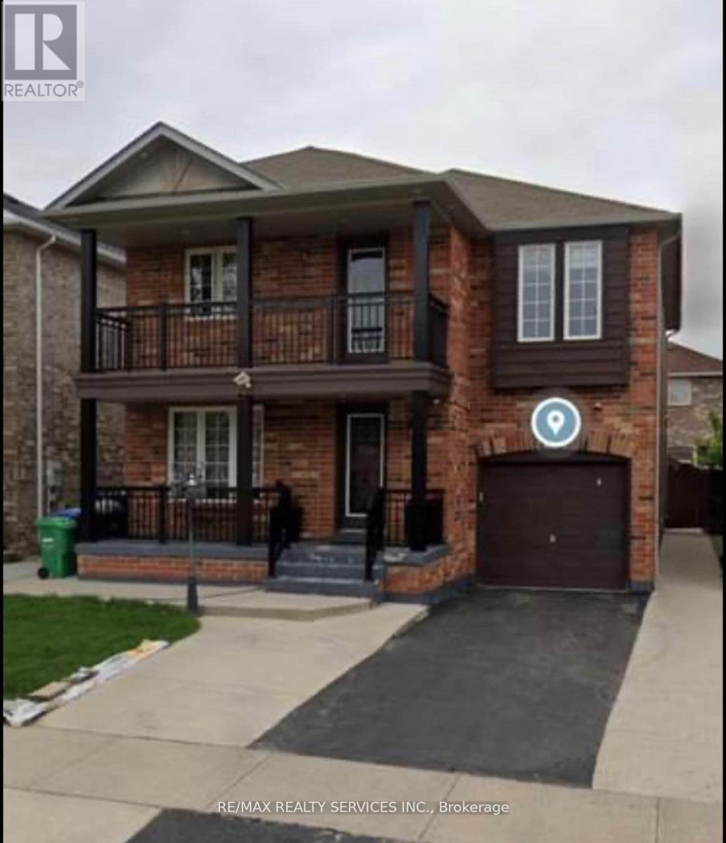 11 TUFTON CRESCENT, Brampton, Ontario