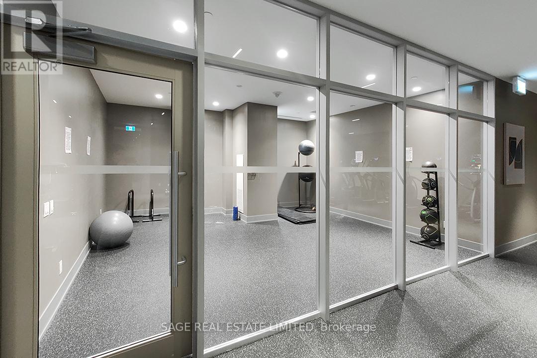 422 - 1787 St Clair Avenue W, Toronto (Weston-Pellam Park), Ontario  M6N 0B7 - Photo 20 - W12909824