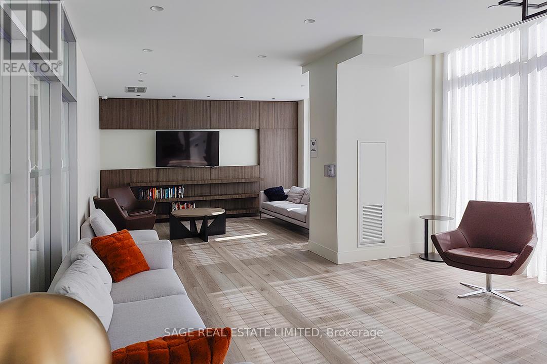 422 - 1787 St Clair Avenue W, Toronto (Weston-Pellam Park), Ontario  M6N 0B7 - Photo 23 - W12909824