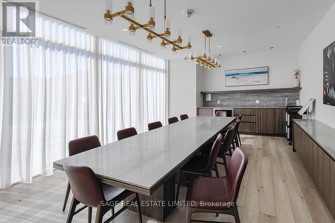 422 - 1787 St Clair Avenue W, Toronto (Weston-Pellam Park), Ontario  M6N 0B7 - Photo 25 - W12909824