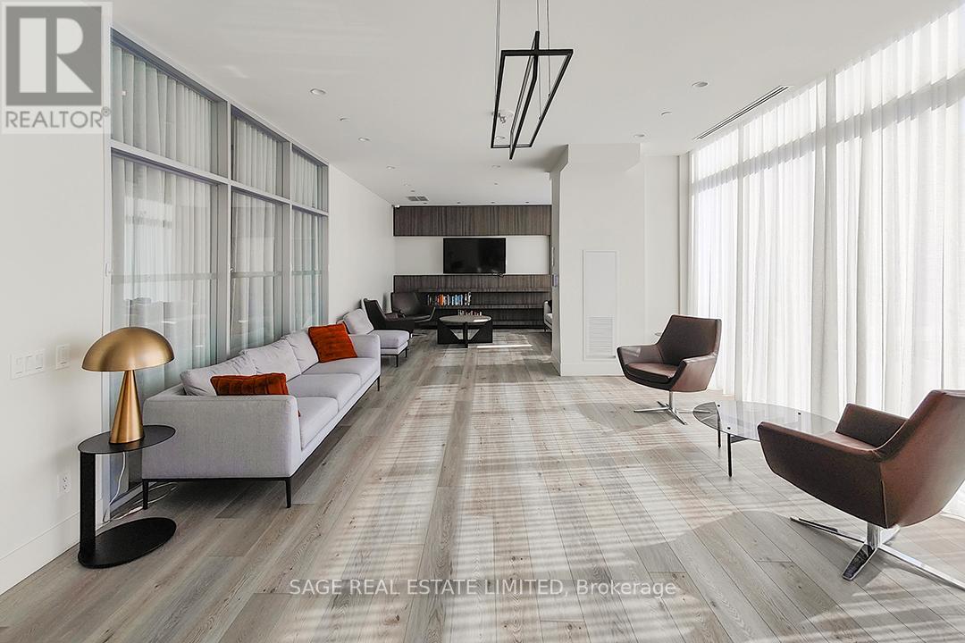 422 - 1787 St Clair Avenue W, Toronto (Weston-Pellam Park), Ontario  M6N 0B7 - Photo 26 - W12909824