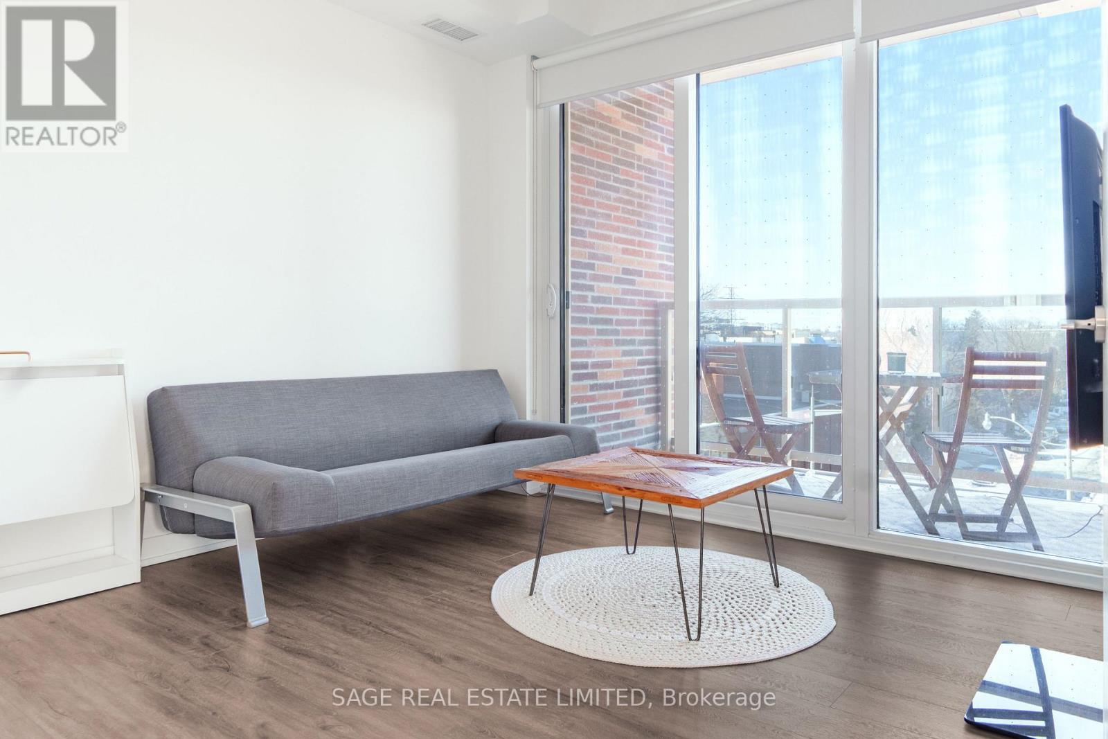 422 - 1787 St Clair Avenue W, Toronto (Weston-Pellam Park), Ontario  M6N 0B7 - Photo 9 - W12909824