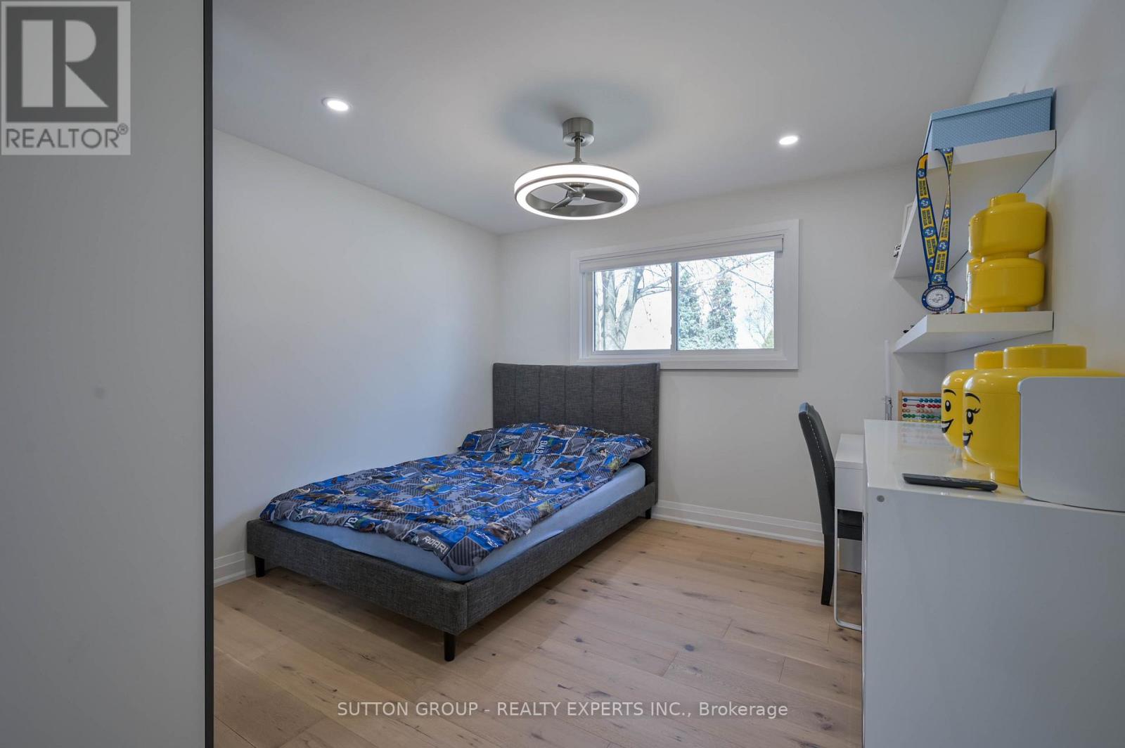 1484 Moss Glen Road, Burlington, Ontario  L7P 2C3 - Photo 22 - W12909884