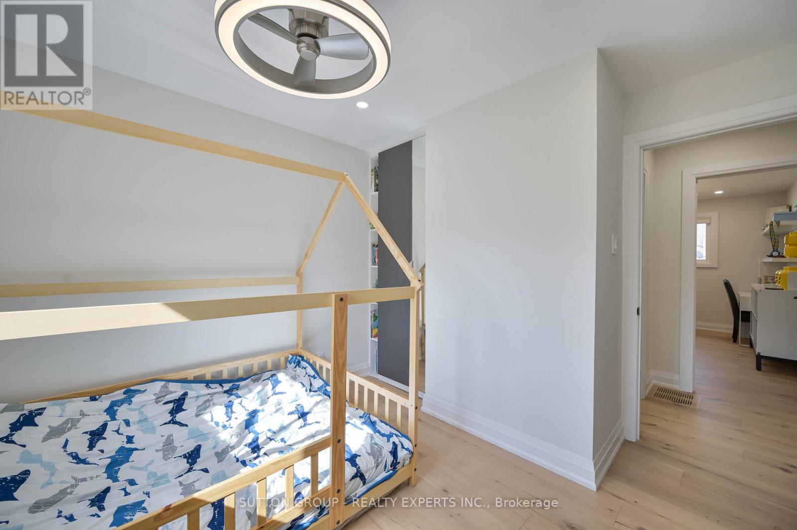 1484 Moss Glen Road, Burlington, Ontario  L7P 2C3 - Photo 26 - W12909884