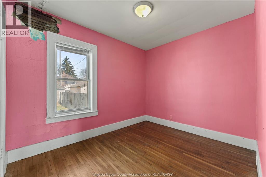 1410 Benjamin Avenue, Windsor, Ontario  N8X 4N1 - Photo 13 - 26005981