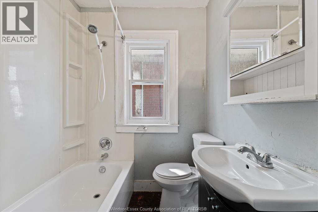 1410 Benjamin Avenue, Windsor, Ontario  N8X 4N1 - Photo 14 - 26005981