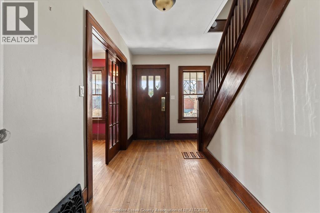 1410 Benjamin Avenue, Windsor, Ontario  N8X 4N1 - Photo 4 - 26005981