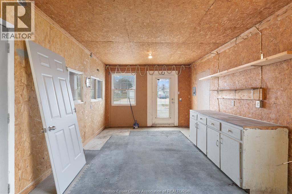 247 Lansdowne Avenue, Kingsville, Ontario N9Y 1S7 - Photo 50 - 26005978