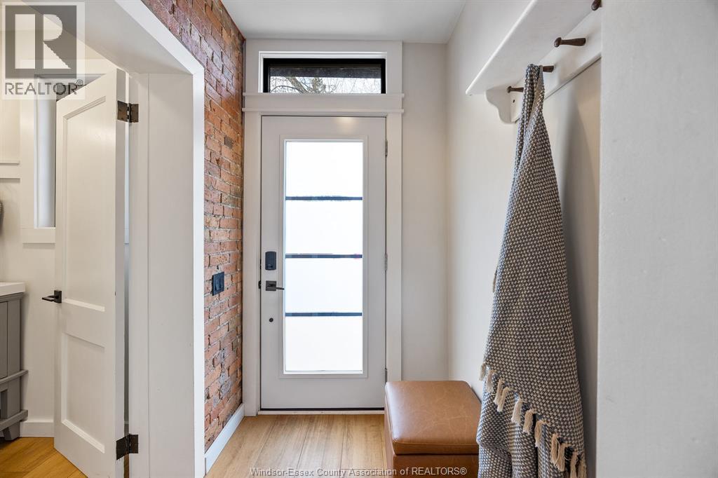 817 Monmouth, Windsor, Ontario  N8Y 3L5 - Photo 12 - 26005920