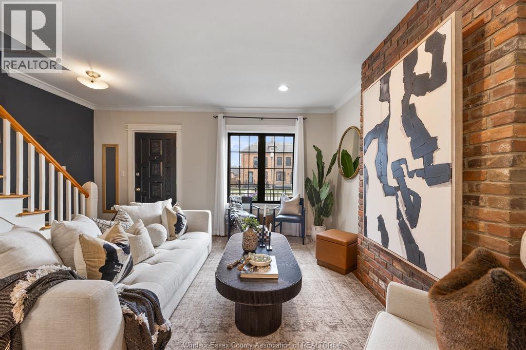 817 Monmouth, Windsor, Ontario  N8Y 3L5 - Photo 18 - 26005920