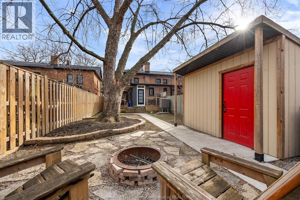 817 Monmouth, Windsor, Ontario  N8Y 3L5 - Photo 28 - 26005920