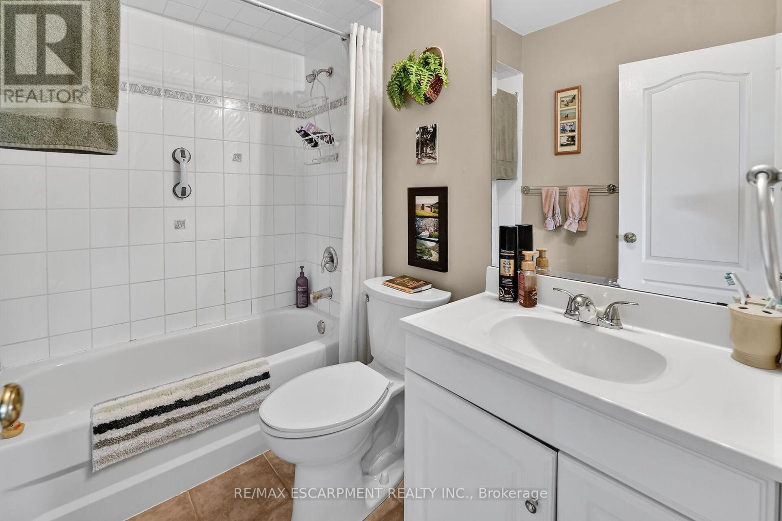 172 Ridge Street, Hamilton, Ontario  L9A 2X5 - Photo 16 - X12909576