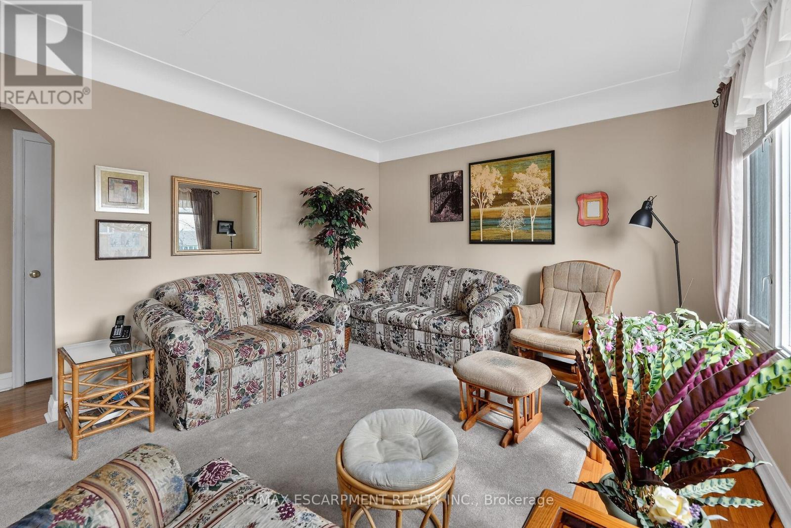 172 Ridge Street, Hamilton, Ontario  L9A 2X5 - Photo 7 - X12909576