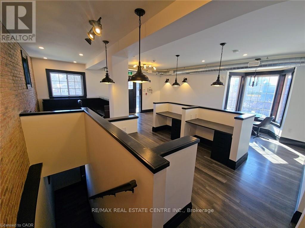 226 Samuelson Street, Cambridge, Ontario  N1R 1K8 - Photo 10 - X12909636