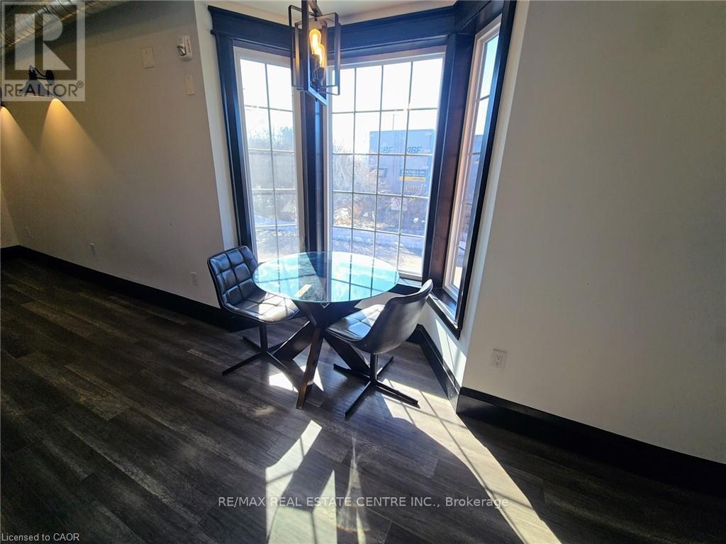 226 Samuelson Street, Cambridge, Ontario  N1R 1K8 - Photo 14 - X12909636