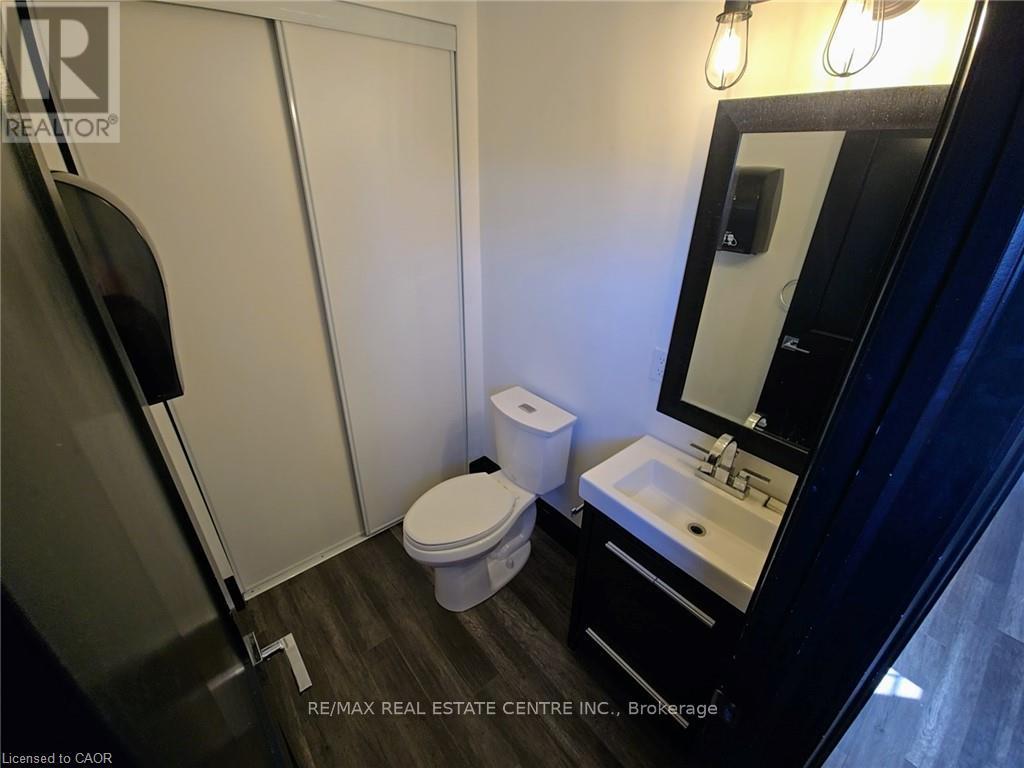 226 Samuelson Street, Cambridge, Ontario  N1R 1K8 - Photo 18 - X12909636