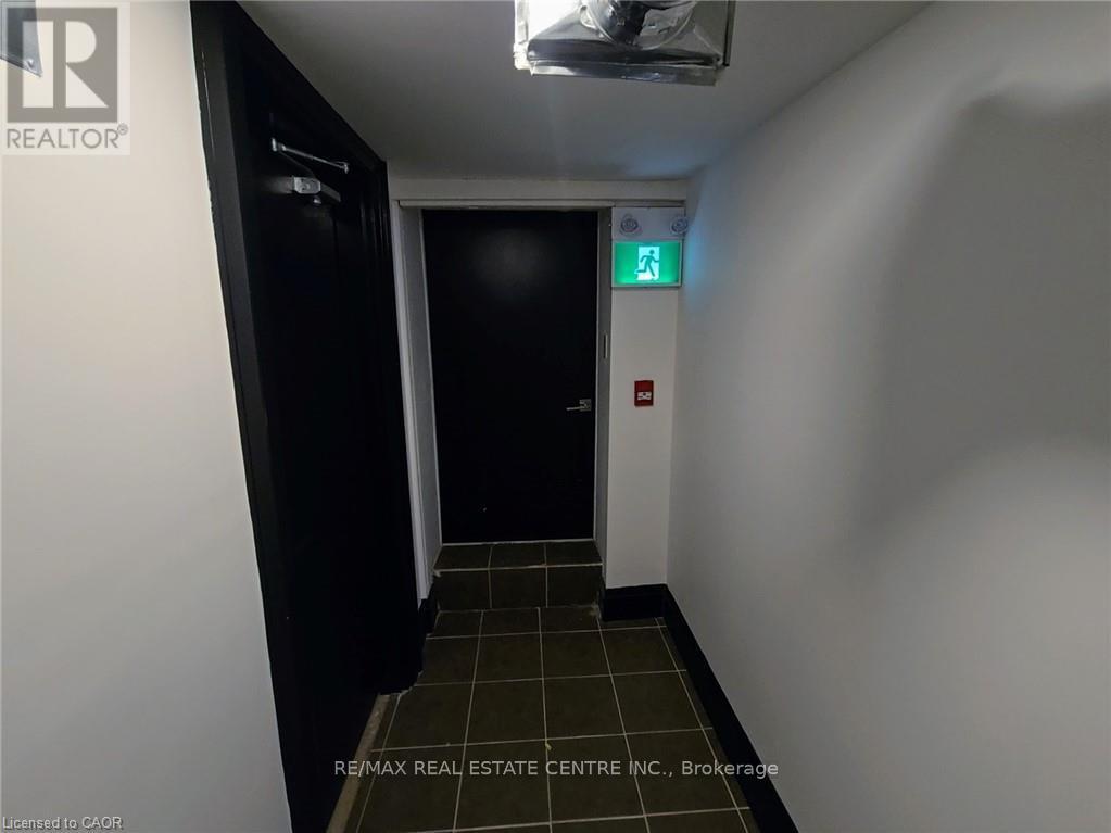 226 Samuelson Street, Cambridge, Ontario  N1R 1K8 - Photo 33 - X12909636