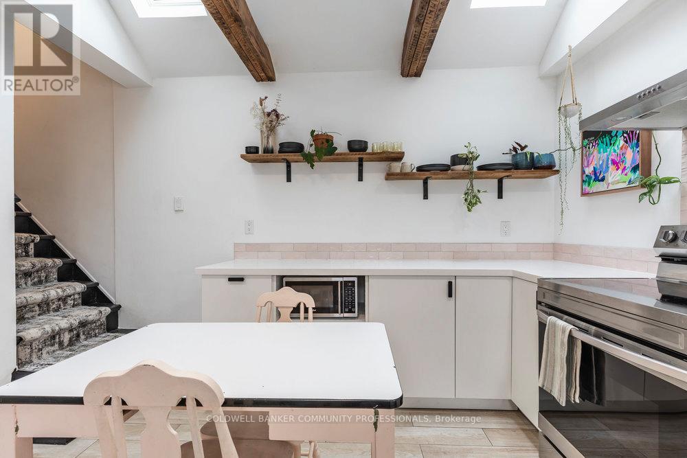 28 Picton Street W, Hamilton (North End), Ontario  L8L 1E2 - Photo 18 - X12909730