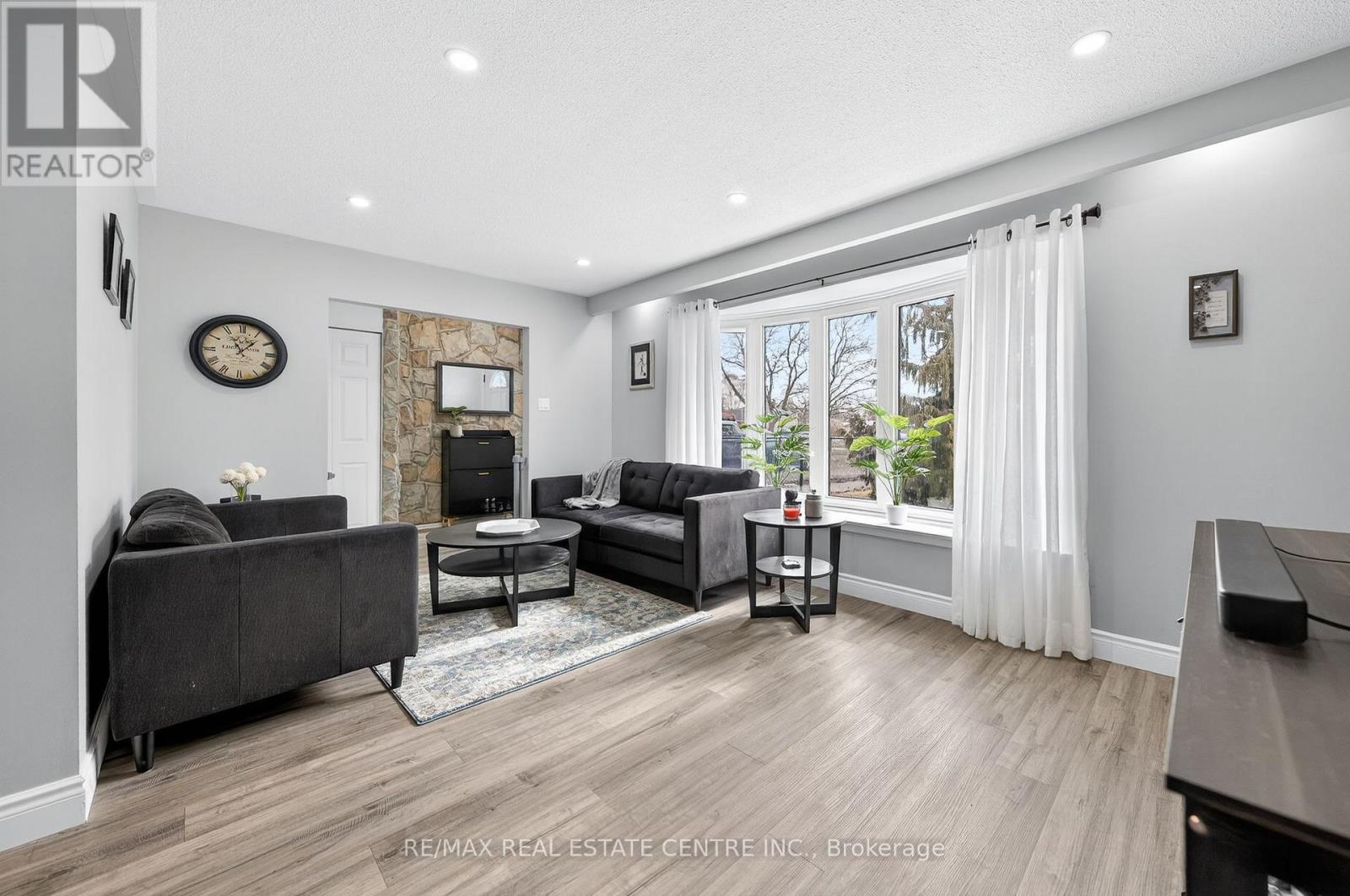 1212 Mary Avenue, Cambridge, Ontario  N3H 4N7 - Photo 11 - X12909844