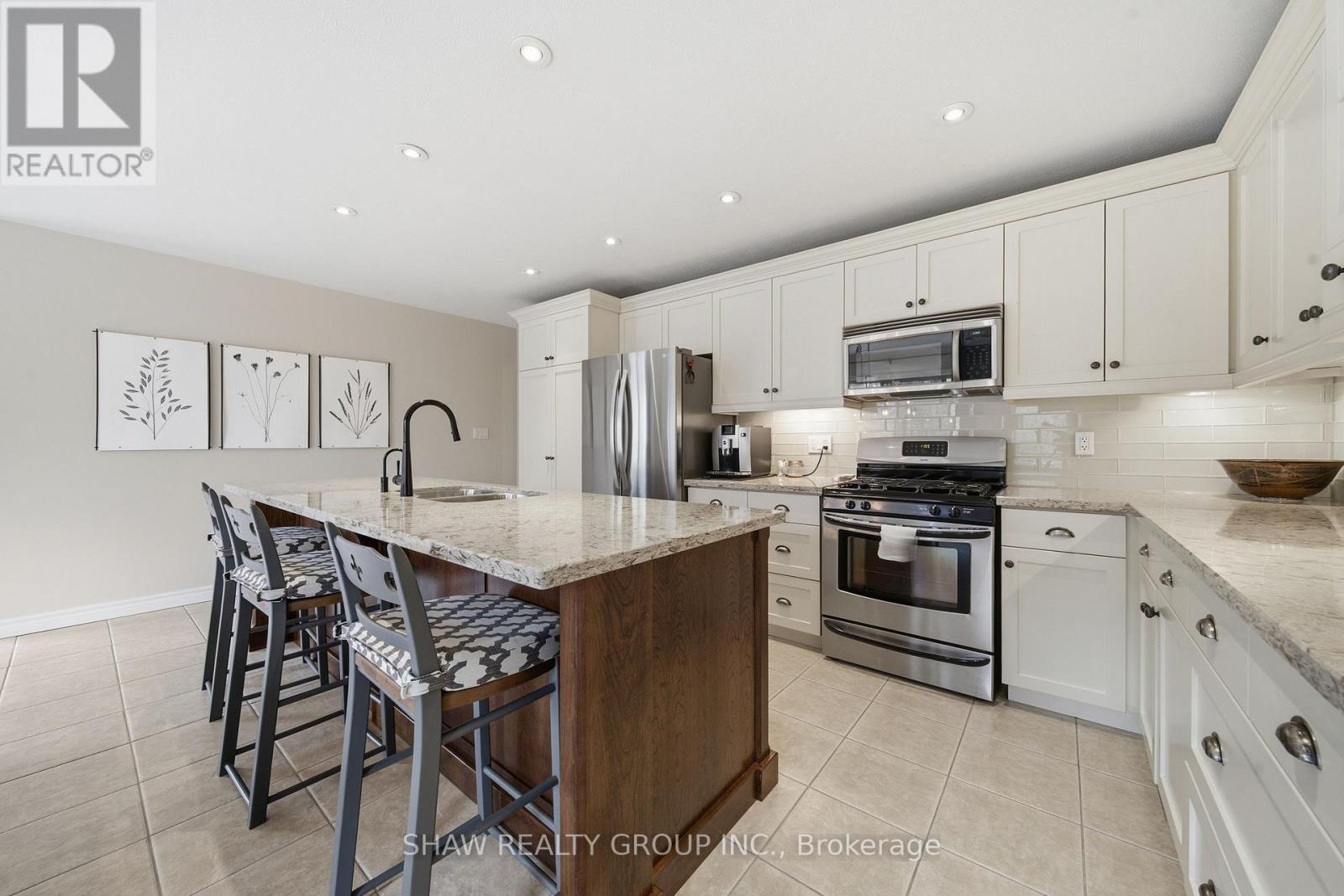 24 Cottonwood Crescent, Cambridge, Ontario  N1T 2A7 - Photo 16 - X12909910