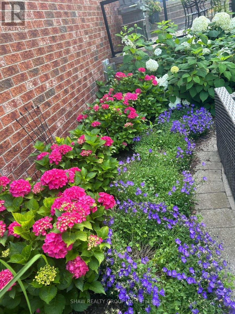 24 Cottonwood Crescent, Cambridge, Ontario  N1T 2A7 - Photo 41 - X12909910