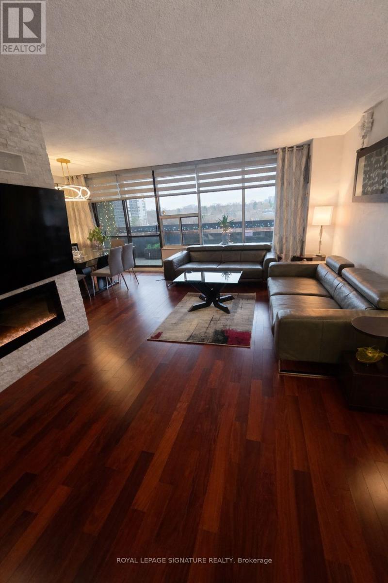 705 - 11 Wincott Drive, Toronto, Ontario  M9R 2R9 - Photo 11 - W12909644