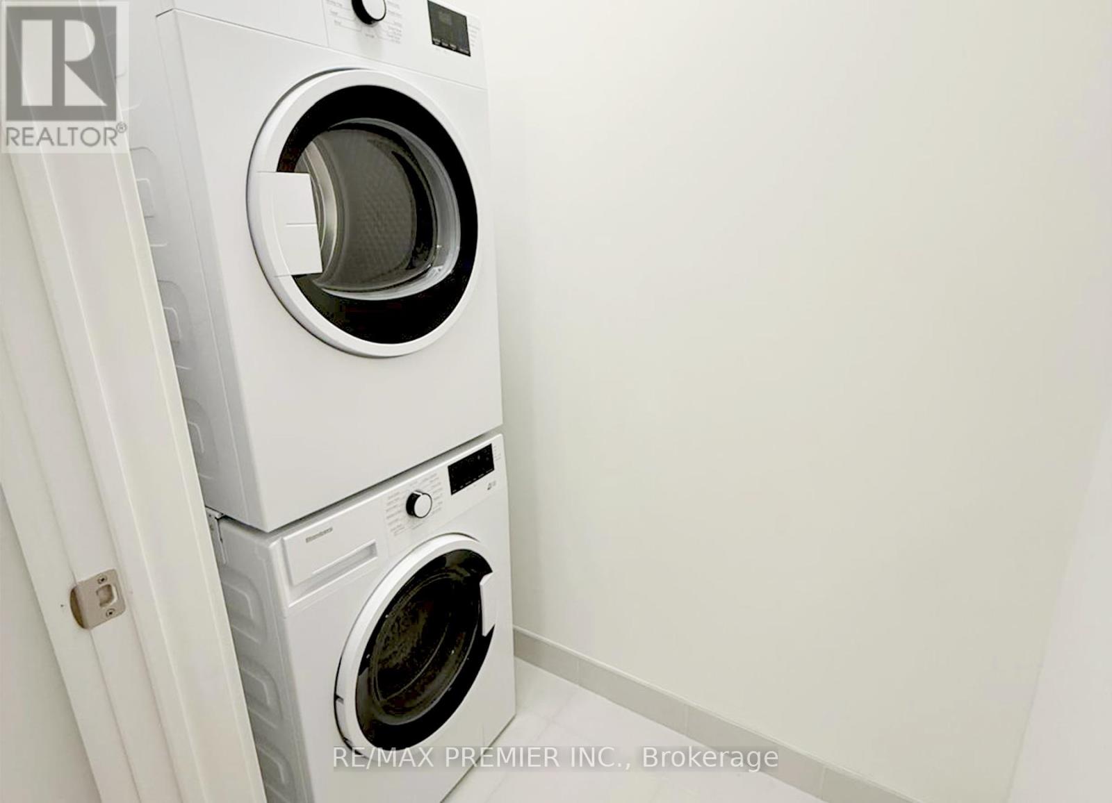 610 - 206 King Street, Hamilton, Ontario  L8P 1A5 - Photo 10 - X12901410