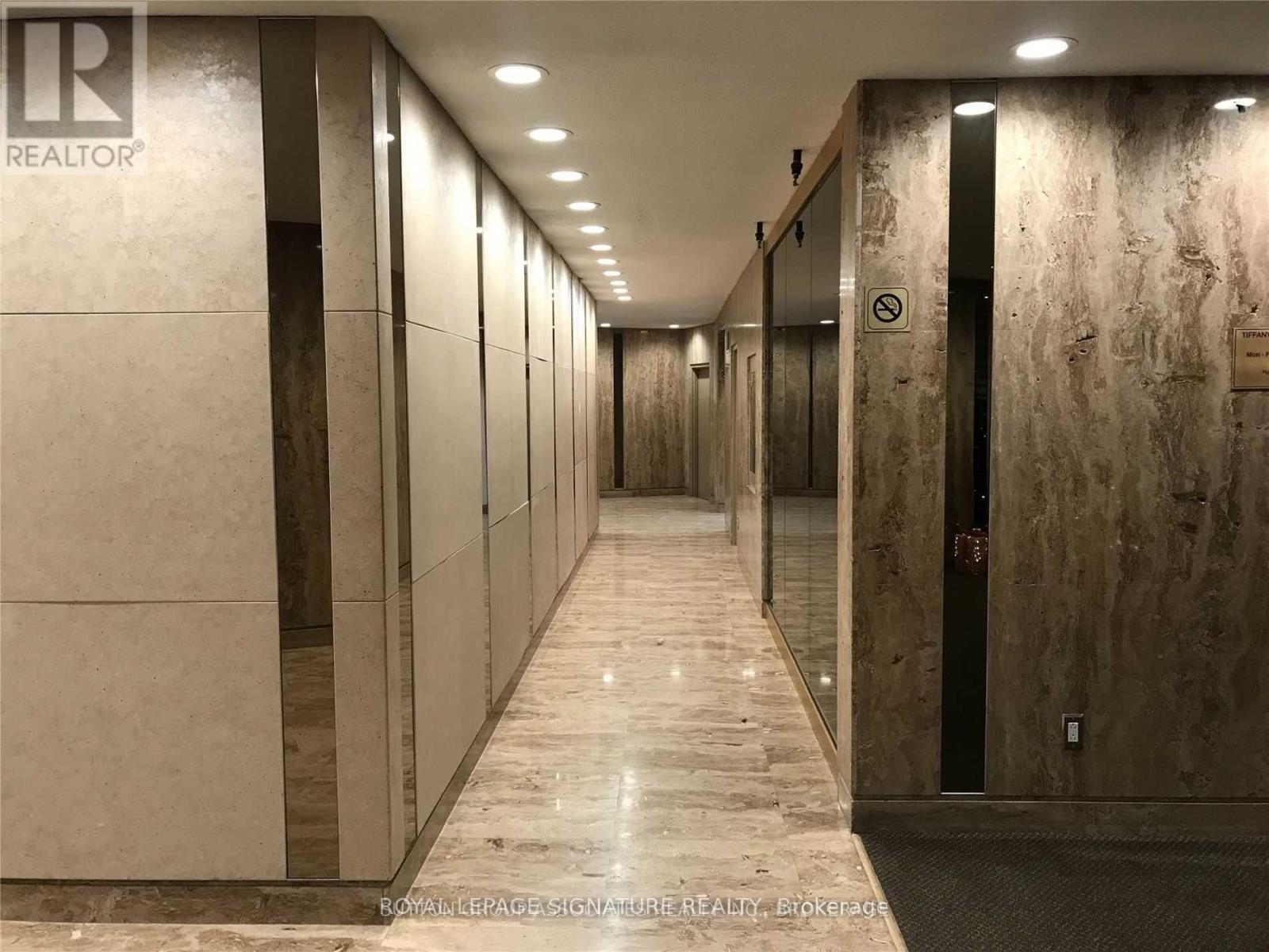 705 - 11 Wincott Drive, Toronto, Ontario  M9R 2R9 - Photo 5 - W12909644