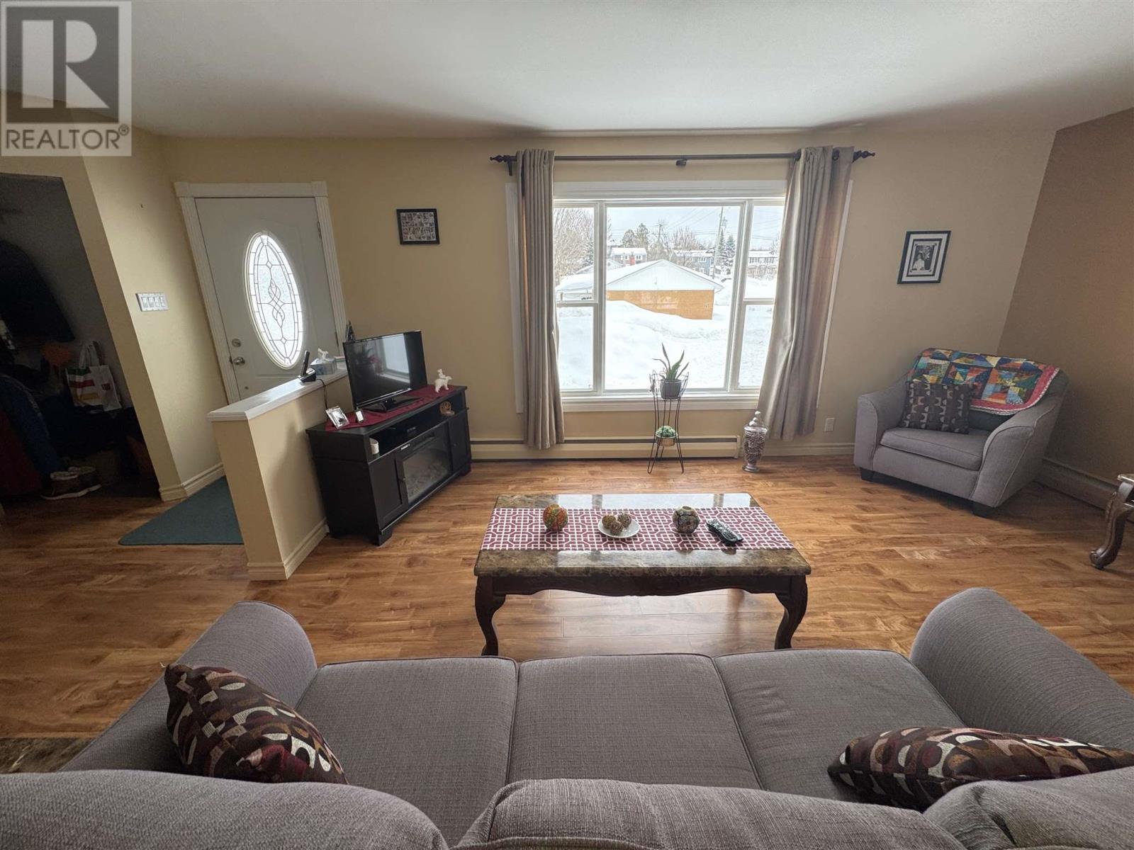 70 Roman Ave, Elliot Lake, Ontario  P5A 1S1 - Photo 6 - SM260515